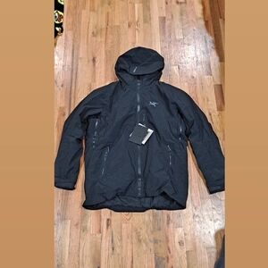 GORE-TEX Men’s Black Hooded Ski & Snowboard Jacket